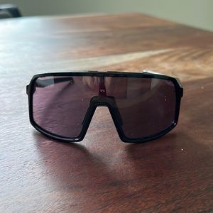 Oakley Sutro S